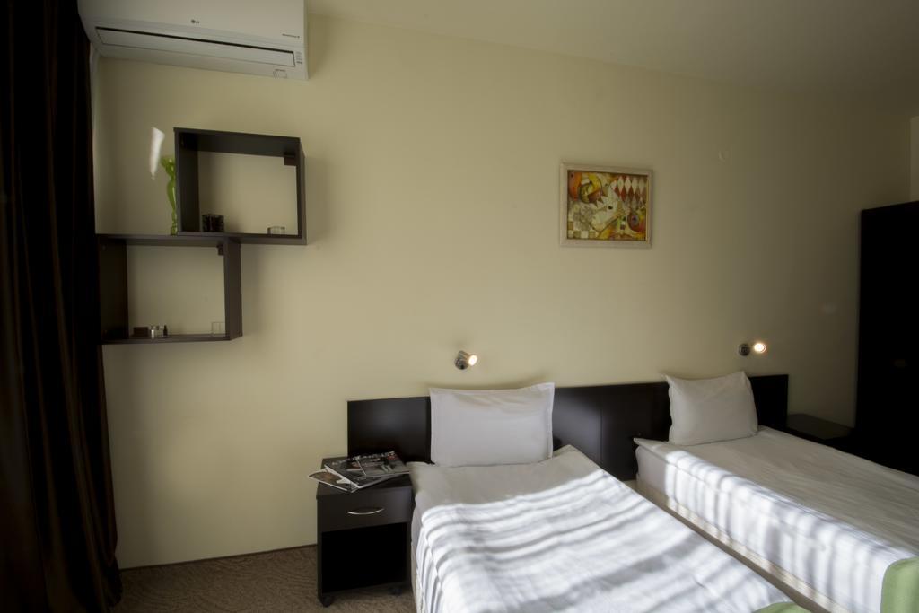 Hotel City Inn Sofia Buitenkant foto