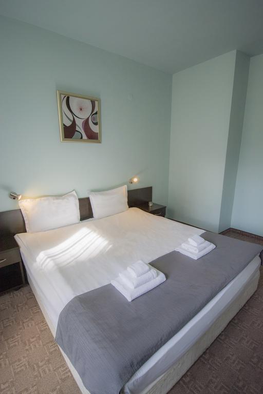 Hotel City Inn Sofia Buitenkant foto