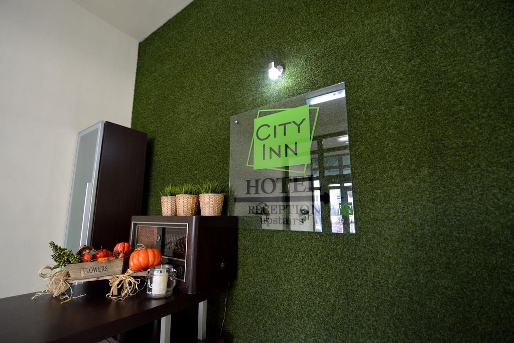 Hotel City Inn Sofia Buitenkant foto