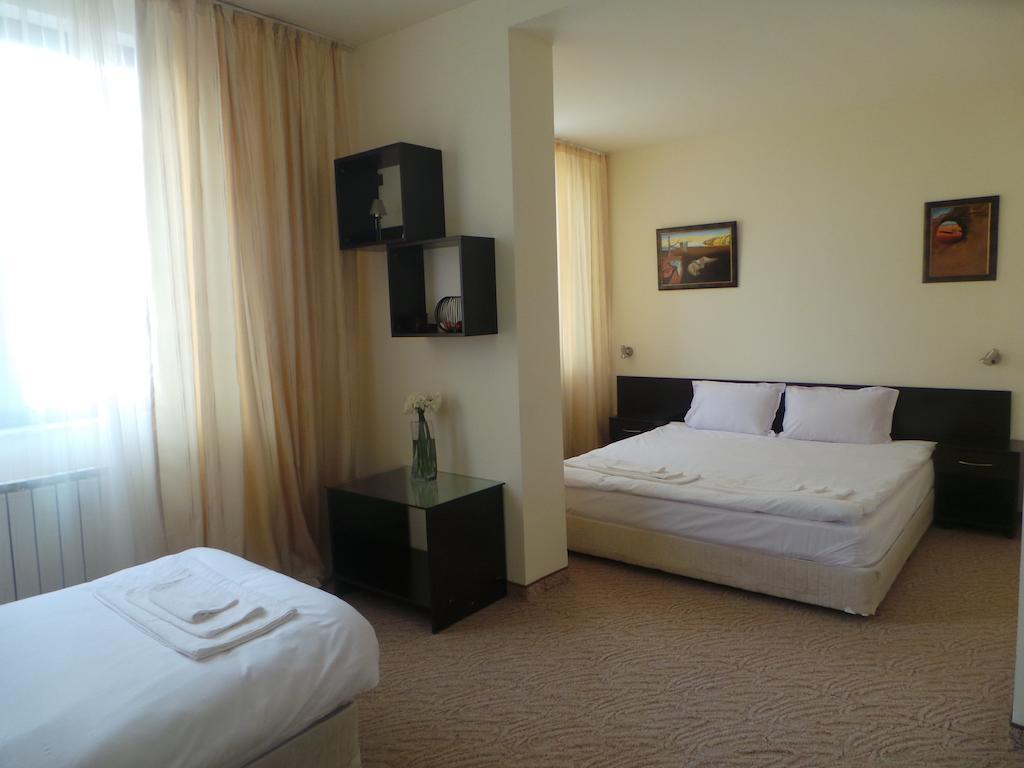 Hotel City Inn Sofia Buitenkant foto