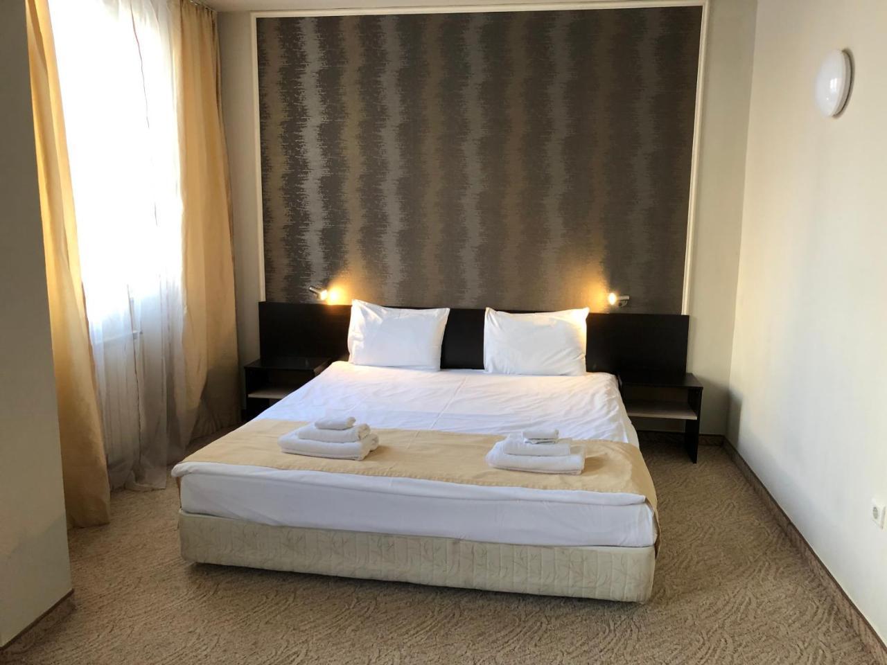 Hotel City Inn Sofia Buitenkant foto